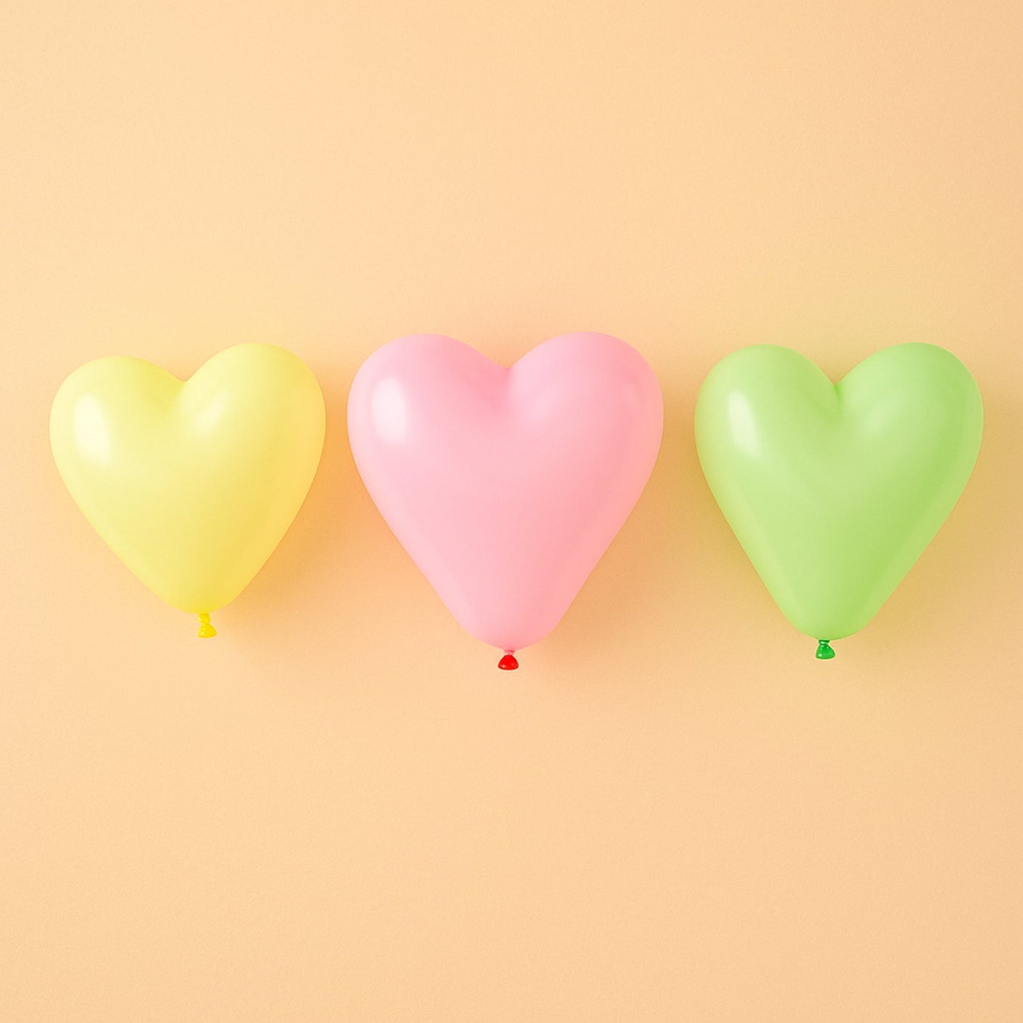 Holi premium heart balloon