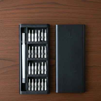 Magnetic screwdriver tool set