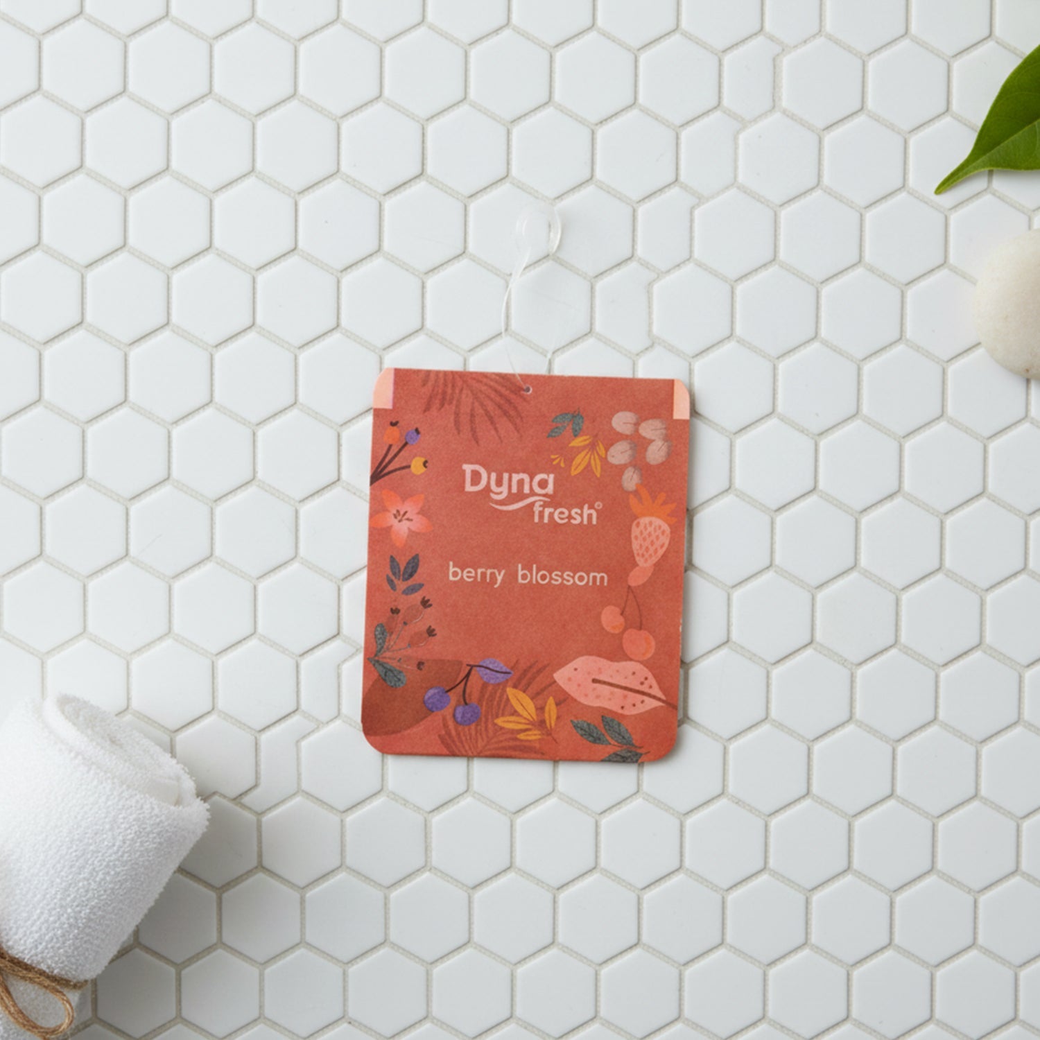 Fresh berry blossom bathroom gel freshener