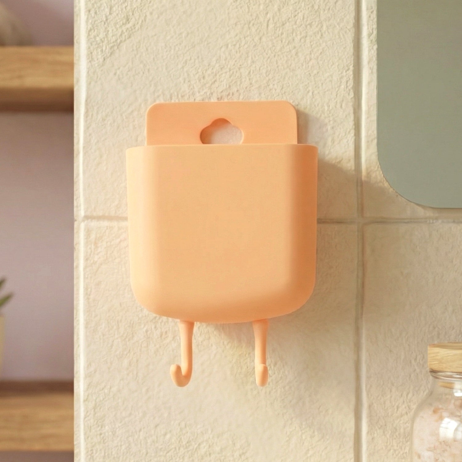 Decorative hanging storage pouch