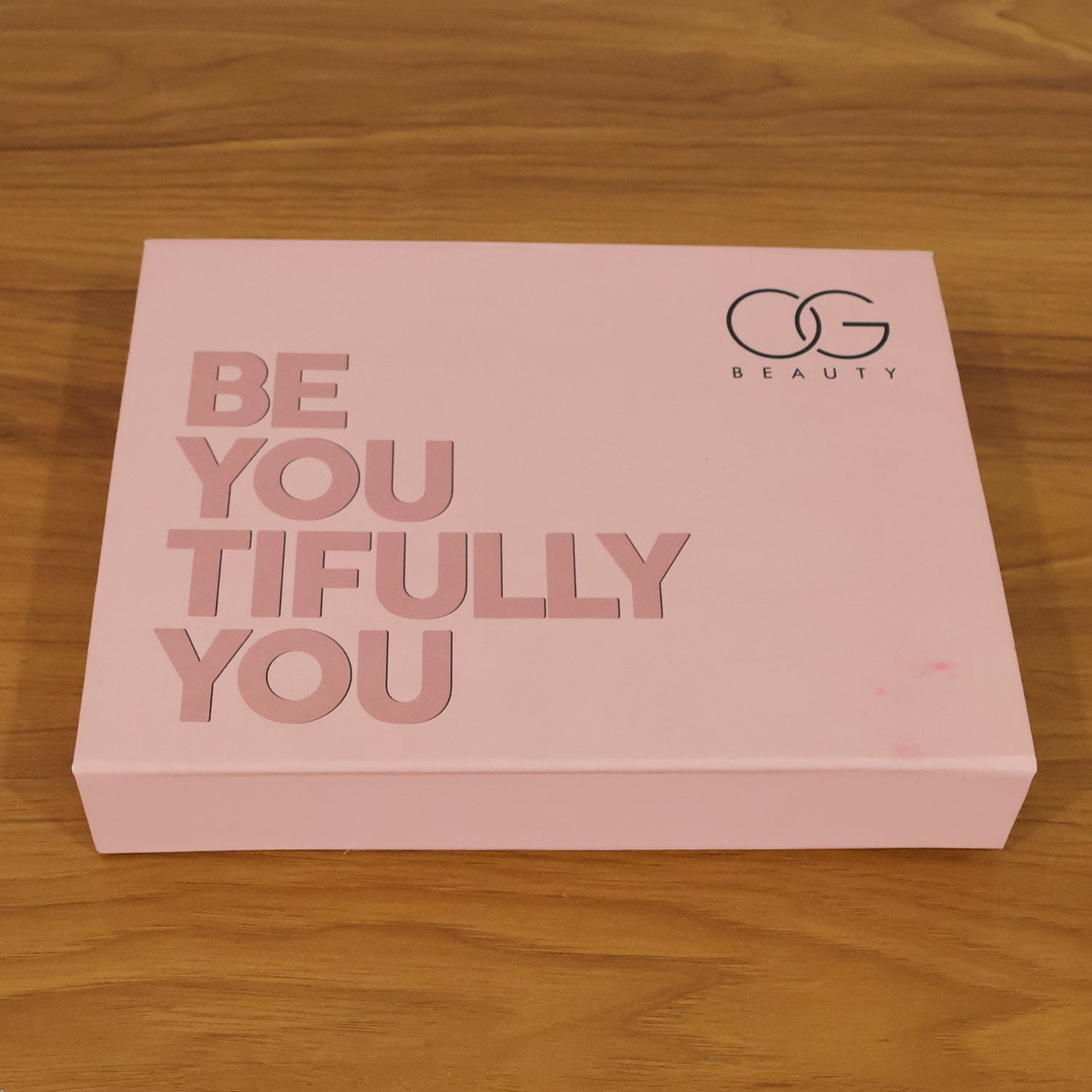Gift set for makeup lovers