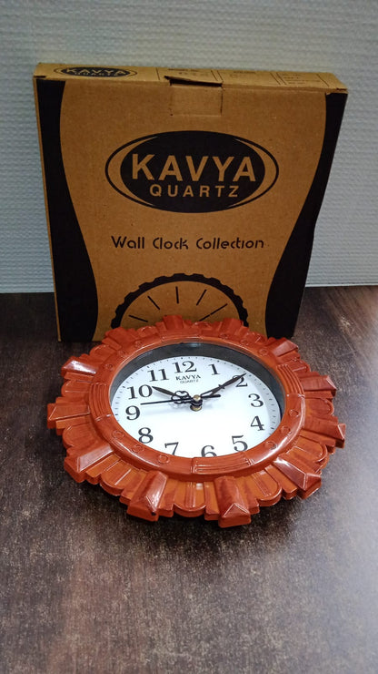 Wooden Look Round Wall Clock – Battery Operated Easy-to-Read Design for Home/Office