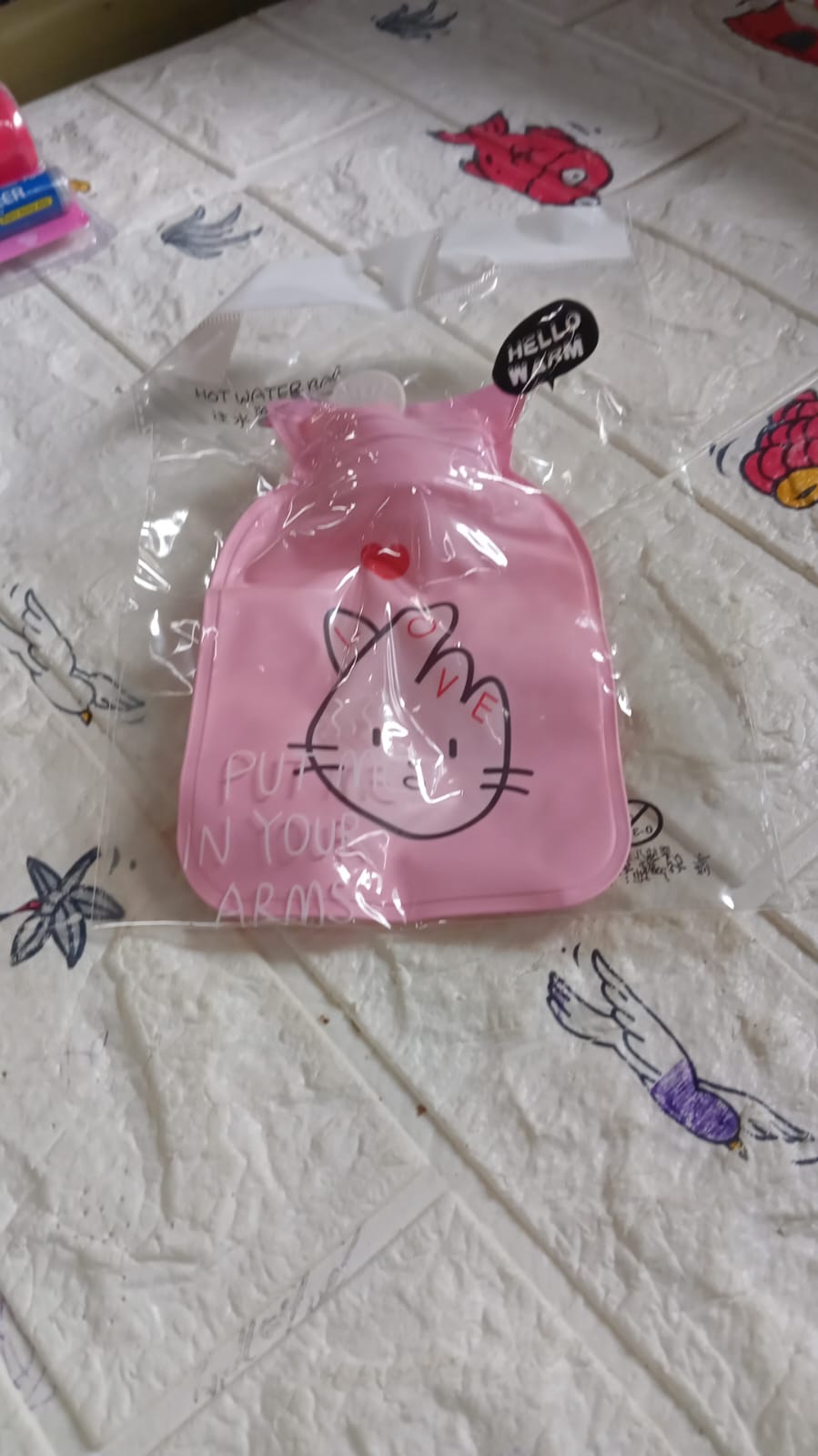 Mix-Design Printed Small Hot Water Bag – Leak-Proof Hot/Cold Therapy Pain (1 Pc)