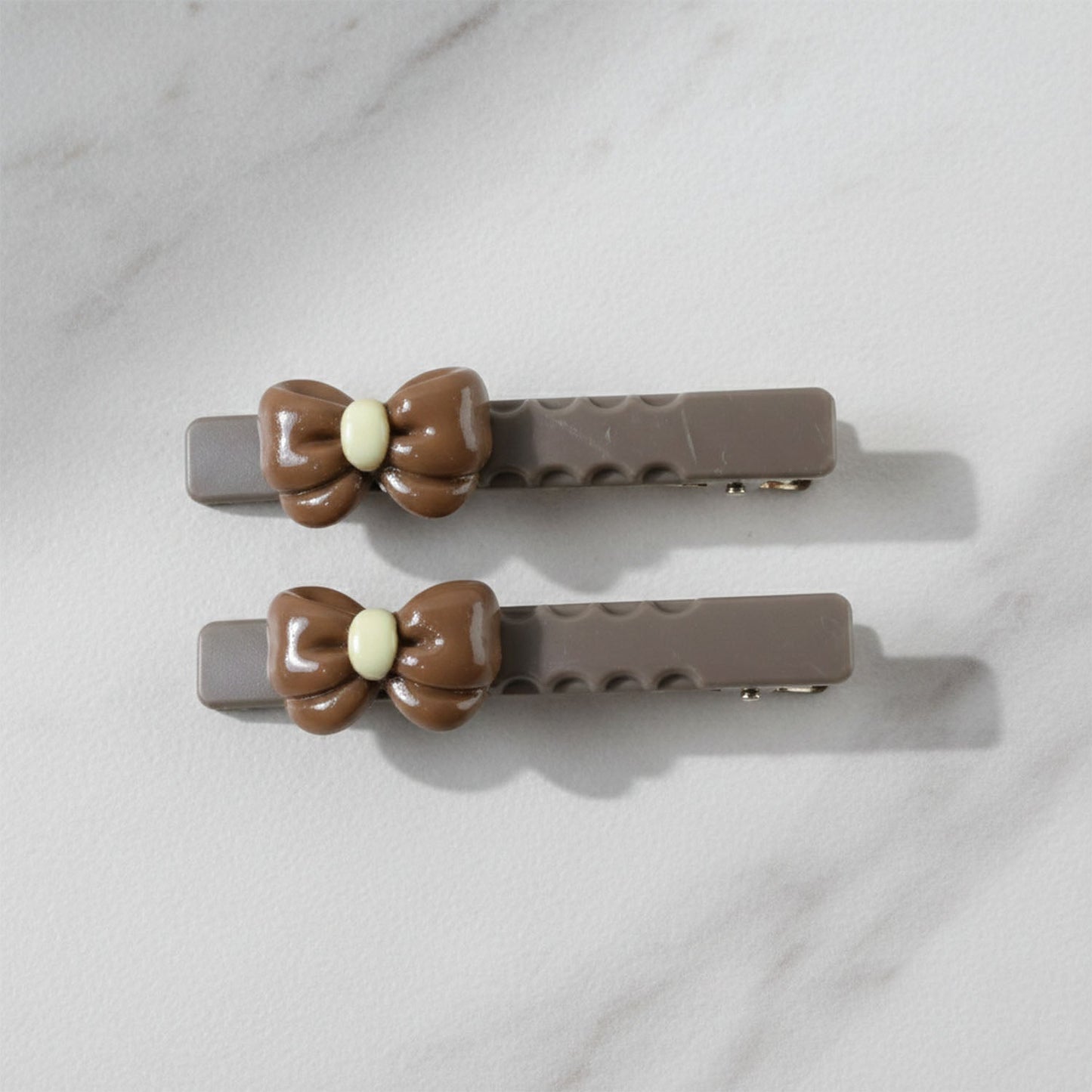 Party wear bow design clips