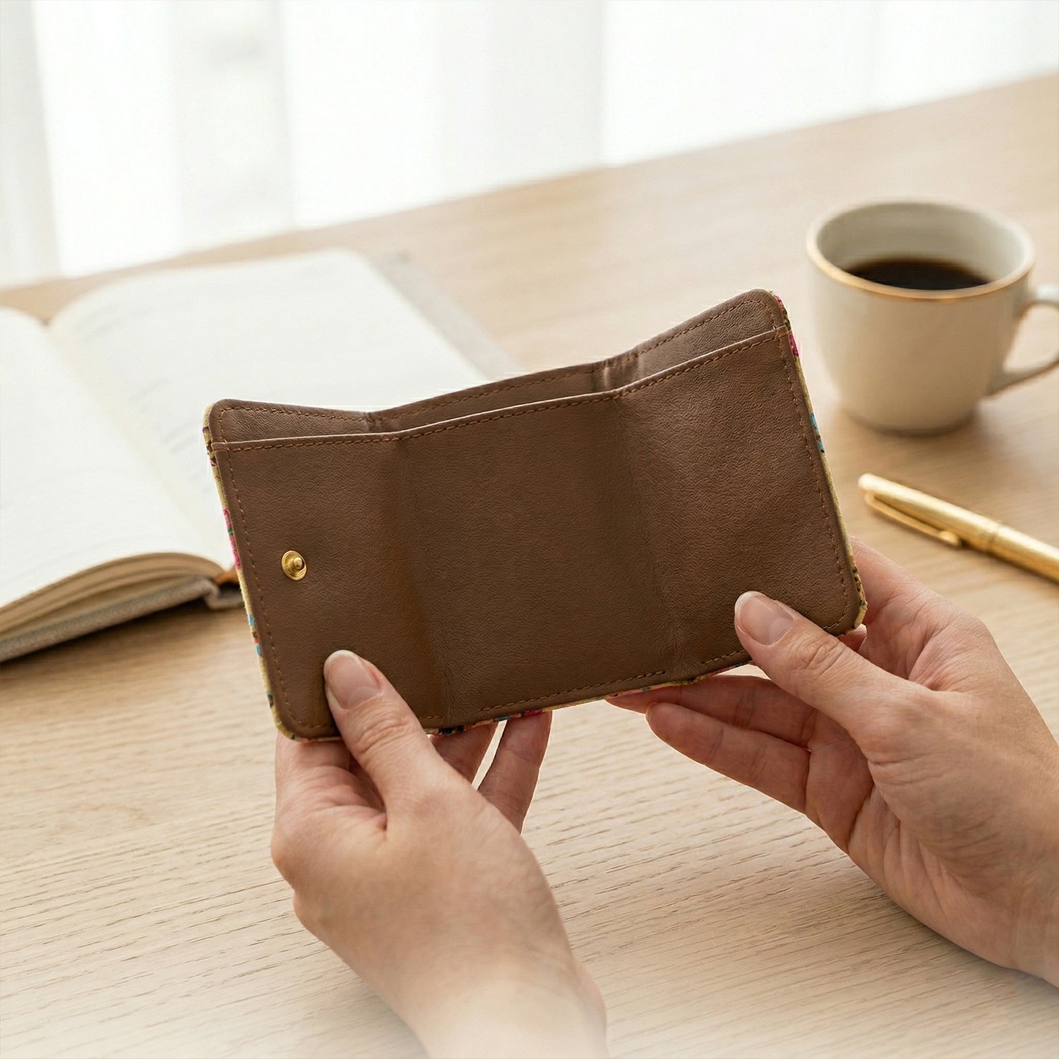 lightweight stylish wallet men