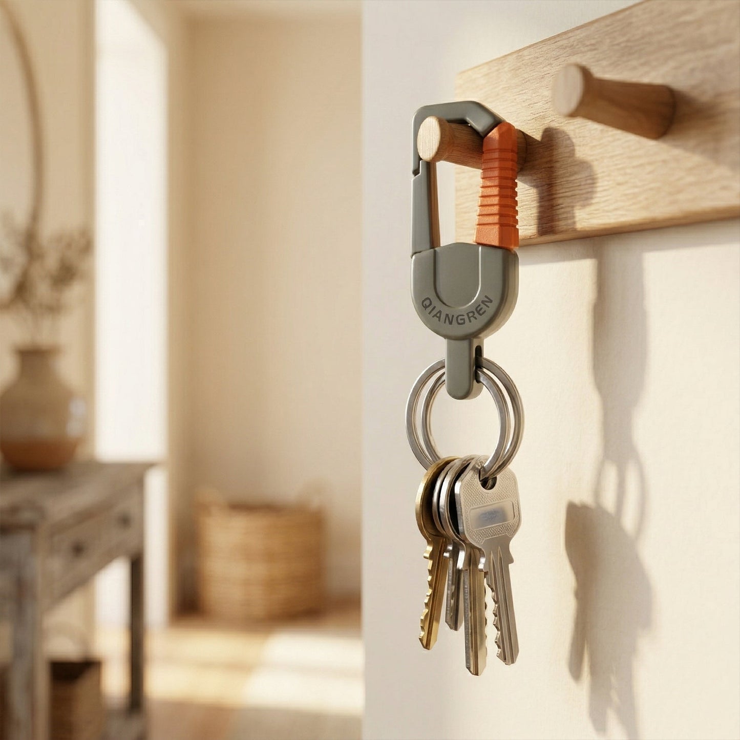 Premium Stylish Metal Key Holder with Safety Lock Clip Keychain (1 Pc)